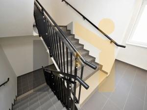 Pronájem bytu 1+kk, Praha - Modřany, Soukalova, 46 m2