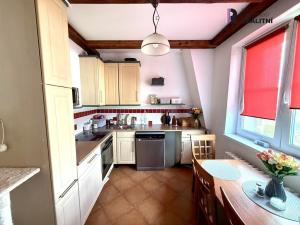 Prodej bytu 2+1, Nová Role, Nádražní, 59 m2