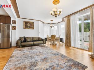 Prodej vícegeneračního domu, Kyselka - Radošov, 263 m2