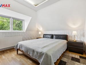 Prodej vícegeneračního domu, Kyselka - Radošov, 263 m2