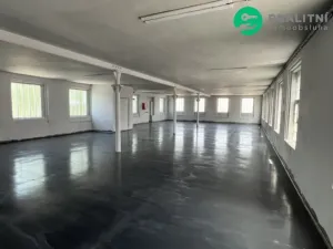 Pronájem skladu, Aš, Okružní, 2800 m2