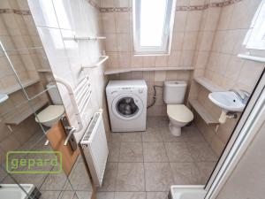 Prodej bytu 1+kk, Šestajovice, Revoluční, 17 m2