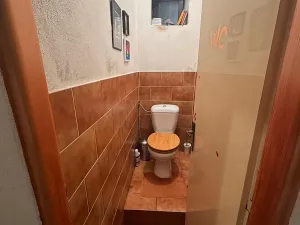 Prodej rodinného domu, Praha - Malá Chuchle, V lázních, 177 m2