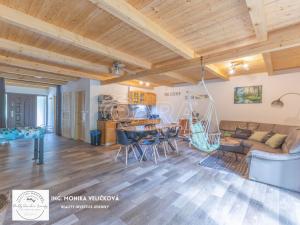 Prodej chalupy, Mikulovice, Na Bukovci, 200 m2
