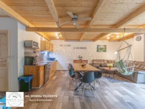 Prodej rodinného domu, Mikulovice, Na Bukovci, 200 m2