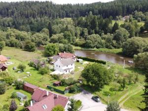 Prodej rodinného domu, Větřní - Zátoňské Dvory, 90 m2