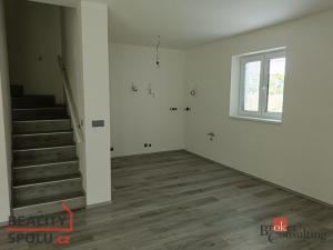 Prodej rodinného domu, Trutnov, 273 m2