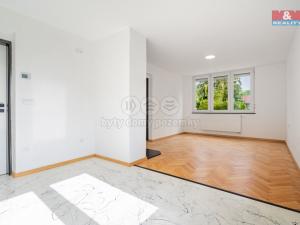 Prodej bytu 3+kk, Čkyně, 66 m2
