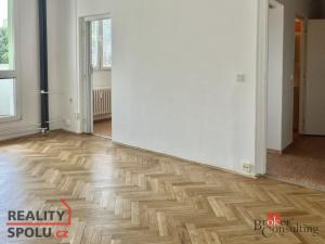 Pronájem bytu 1+1, Brno - Lesná, Brožíkova, 33 m2