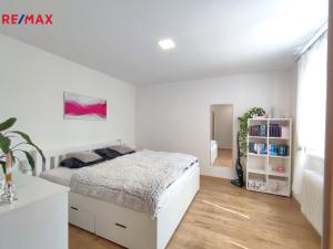 Prodej bytu 2+1, Náměšť nad Oslavou, Husova, 61 m2