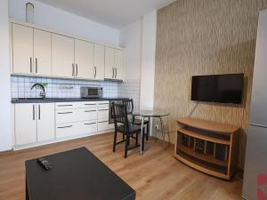 Pronájem bytu 2+kk, Praha - Libeň, Českomoravská, 59 m2