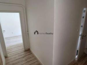 Pronájem bytu 2+1, Kopřivnice, K. Čapka, 56 m2