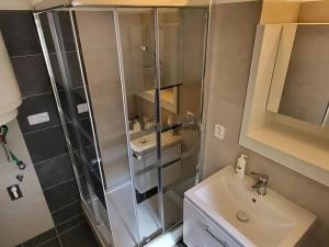 Pronájem bytu 2+1, Kopřivnice, K. Čapka, 56 m2