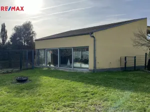 Prodej kanceláře, Zlín - Štípa, Dolečky I, 700 m2