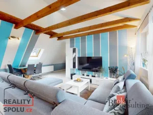 Prodej rodinného domu, Chomutov, 240 m2