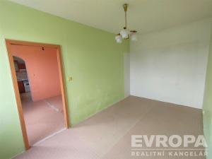 Prodej bytu 2+1, Chvaletice, Kolínská, 45 m2