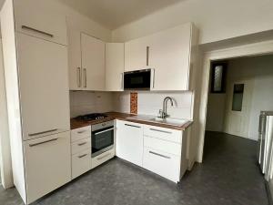Prodej bytu 2+kk, Praha - Smíchov, Na Neklance, 41 m2