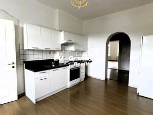 Pronájem bytu 2+1, Varnsdorf, Legií, 90 m2