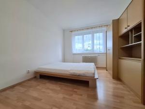 Pronájem bytu 2+kk, Trutnov - Střední Předměstí, Procházkova, 54 m2