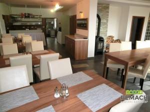Pronájem ubytování, Blatnička, 830 m2