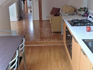 Pronájem bytu 3+kk, Praha, Mrázovka, 76 m2