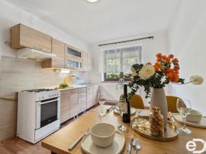 Prodej bytu 2+1, Chvaletice, Československé armády, 48 m2