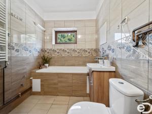 Prodej bytu 2+1, Chvaletice, Československé armády, 48 m2