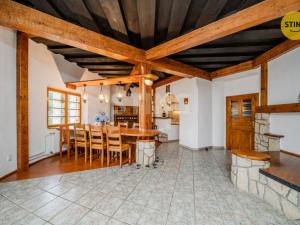 Prodej rodinného domu, Kunčice pod Ondřejníkem, 220 m2