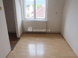 Pronájem bytu 2+1, Děčín - Děčín I-Děčín, Křížová, 80 m2