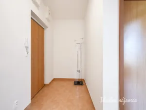 Pronájem bytu 2+kk, Praha - Kyje, Federova, 55 m2