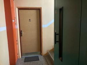 Prodej bytu 2+1, Ostrov, Kollárova, 60 m2