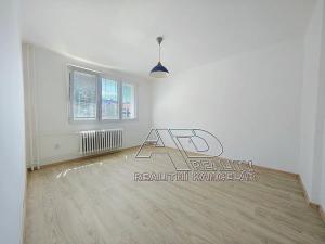 Pronájem bytu 3+1, České Budějovice, Slunečná, 66 m2
