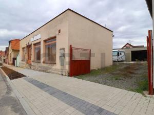 Prodej obchodního prostoru, Bříství, 240 m2