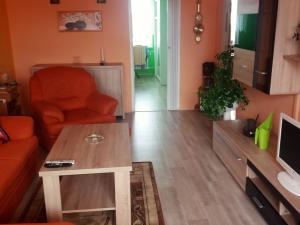 Pronájem bytu 2+1, Bruntál, tř. Obr. míru, 56 m2