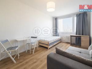 Pronájem bytu 1+kk, Praha, Čenětická, 22 m2