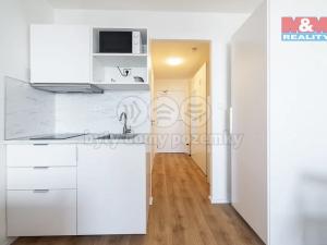Pronájem bytu 1+kk, Praha, Čenětická, 22 m2