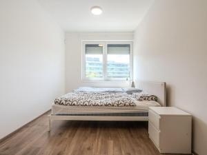 Prodej bytu 2+kk, Praha - Třebonice, K metru, 48 m2