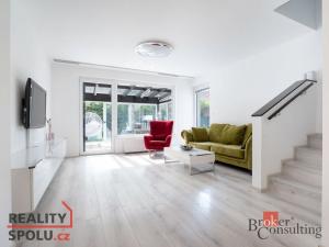 Pronájem rodinného domu, Praha - Dolní Měcholupy, Rothmayerova, 155 m2
