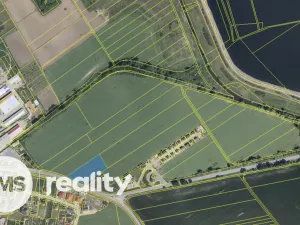 Prodej komerčního pozemku, Milovice, 4340 m2