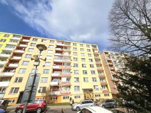 Pronájem bytu 2+1, Bruntál, tř. Obr. míru, 64 m2