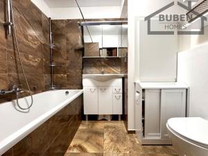 Prodej bytu 4+1, Tachov, Korandova, 91 m2