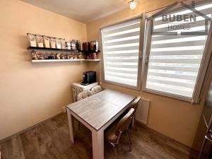 Prodej bytu 4+1, Tachov, Korandova, 91 m2