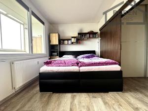 Prodej bytu 4+1, Tachov, Korandova, 91 m2