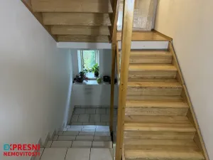 Prodej rodinného domu, Malečov - Horní Zálezly, 280 m2