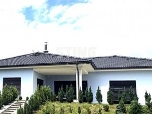 Prodej rodinného domu, Lišov, 160 m2