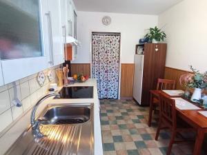Prodej bytu 2+1, Koryčany, U Zdravé vody, 70 m2