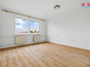 Prodej bytu 3+1, Doksy, Hálkova, 75 m2