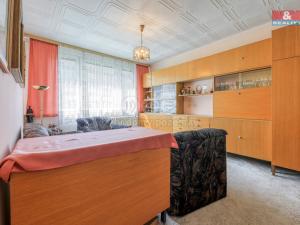 Pronájem bytu 2+1, Přeštice, Husova, 65 m2