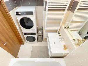 Prodej bytu 3+kk, Praha - Stodůlky, Nárožní, 82 m2