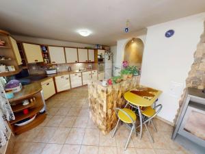 Prodej rodinného domu, Příbram - Žežice, 168 m2